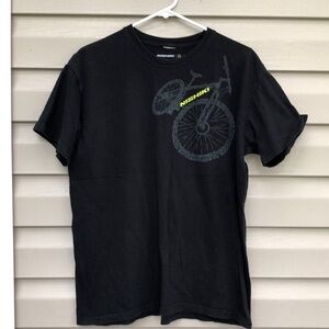 Nishiki men’s black short sleeve tee shirt